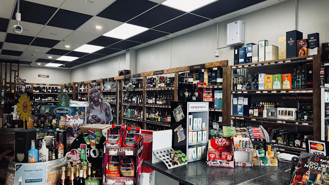 Opinii despre Thirsty Liquor Parakai în Parakai - Hospitality and gastronomy