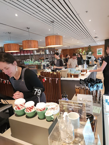 Level 1 Te Papa Cafe - Hospitality and gastronomy