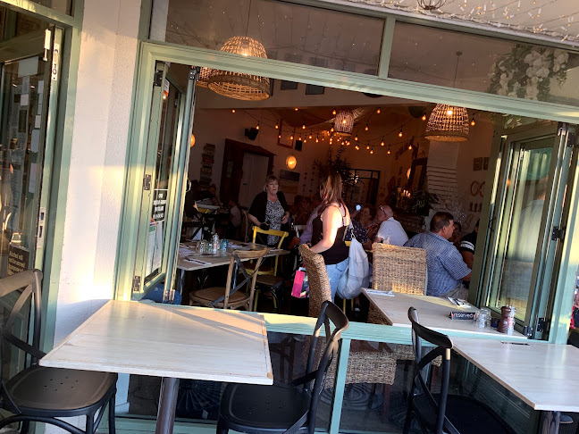 Manly Bar & Grill - Whangaparāoa