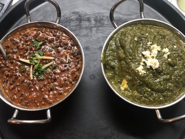 Comentarii opinii despre Charcoal Indian Restaurant