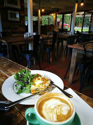 The Rusty Tractor Café & Trading Store - Hospitality and gastronomy