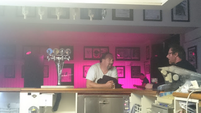 Comentarii opinii despre The Crown Hotel