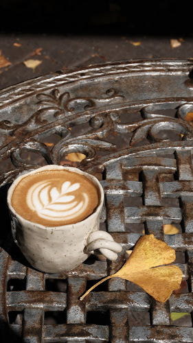 Opinii despre Urge Coffee & Tea Boutique în Hamilton - Hospitality and gastronomy