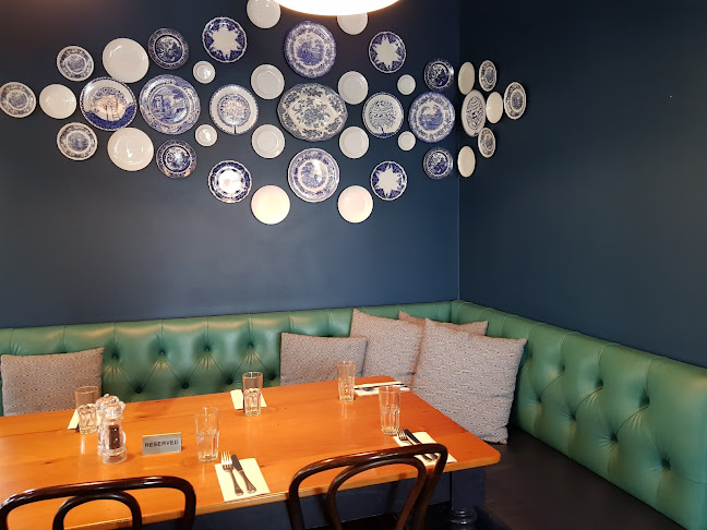 Dux Dine Phone number