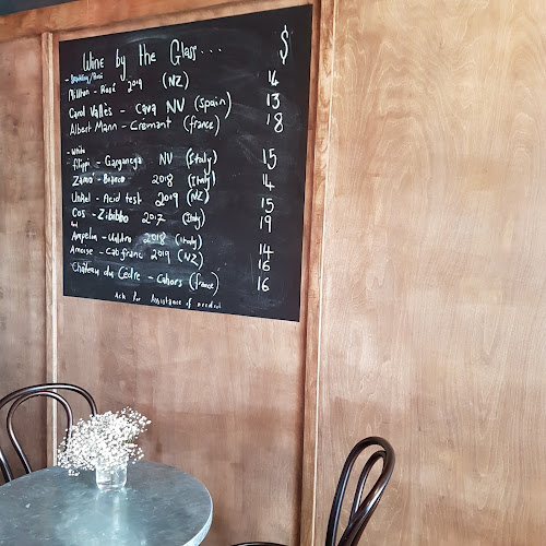 Opinii despre Siduri Wine Bar & Deli în Gisborne - Hospitality and gastronomy