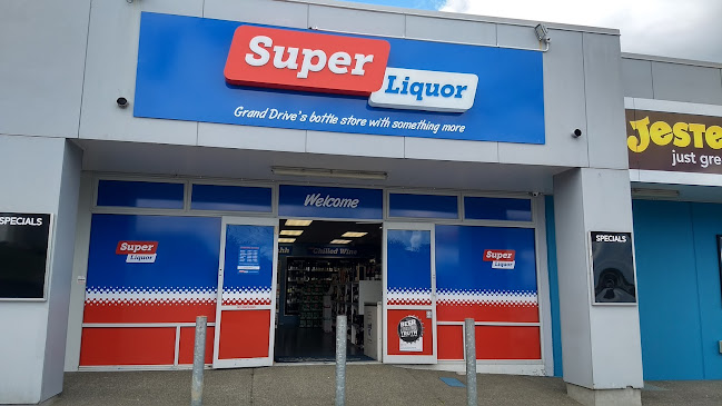 Super Liquor Grand Drive, Orewa