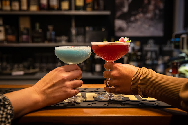 Balter Bar & Kitchen Phone number