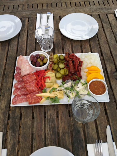 Mediterranean Foods Trattoria & Deli Open Times