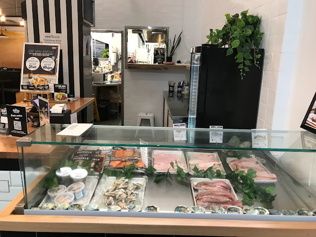 The Seafood Collective Papamoa - Hospitality and gastronomy