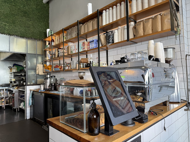 Comentarii opinii despre Goodness Gracious