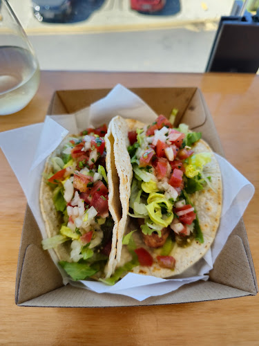 Escape Bar - Hospitality and gastronomy