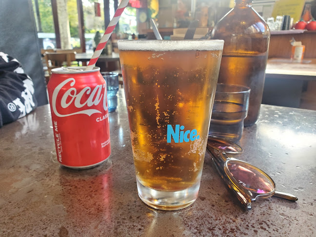 Reviews of Ralph's in Auckland - Hospitality and gastronomy