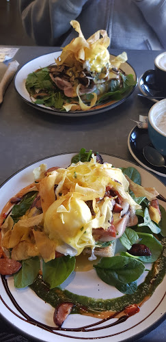 Marracbo Cafe Phone number