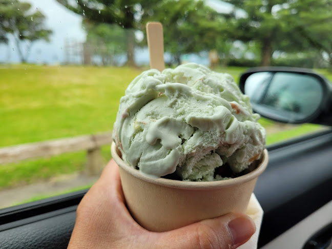 Faridas Phone number