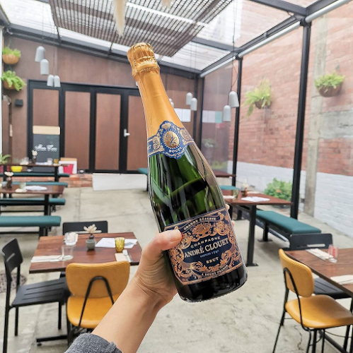 Maria Lane Eatery & Bar