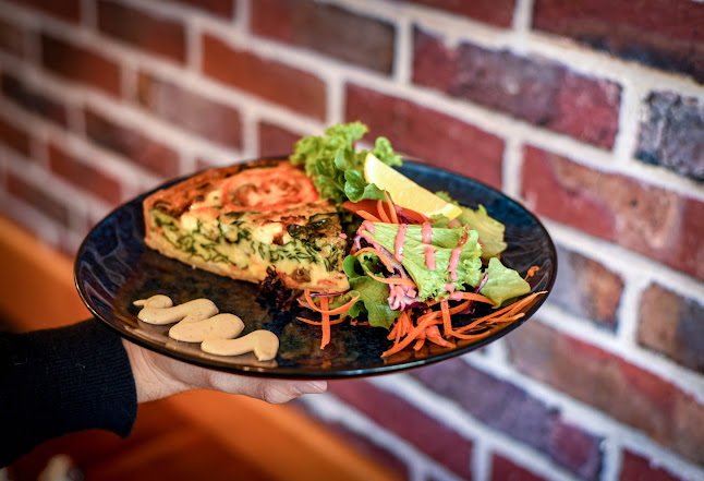 Comentarii opinii despre TASTE CAFE