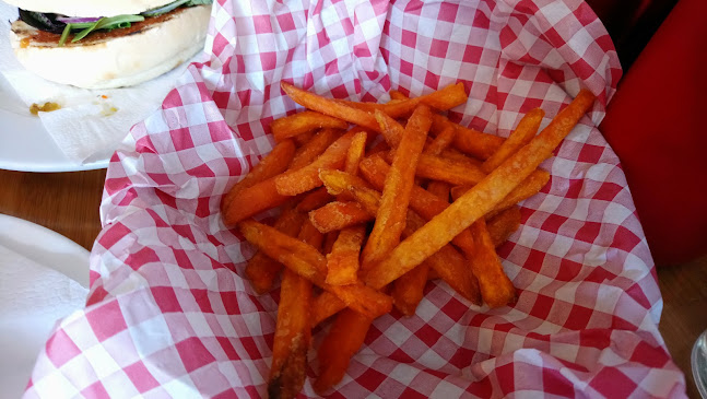 Gourmet Burger and Brew Kitchen - Hospitality and gastronomy