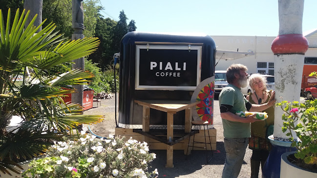 Piali Coffee Open Times