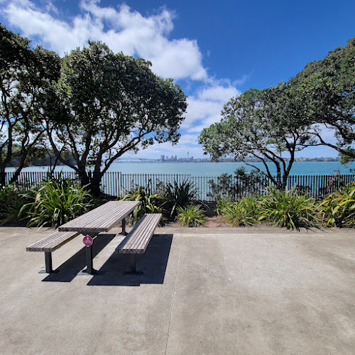 100 Colonial Road, Chatswood, Auckland 0626, New Zealand