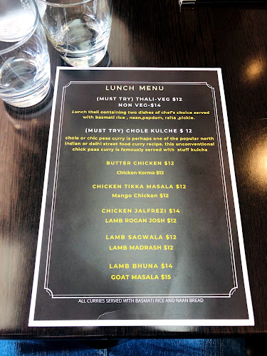 4 Flames Indian Restaurant & Takeaway - Hospitality and gastronomy