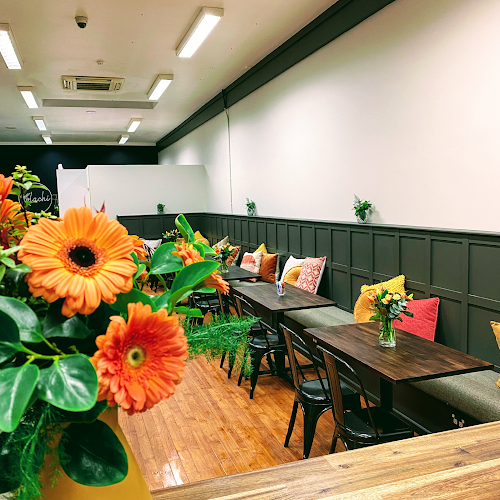 Comentarii opinii despre Kolachi Cafe & Eatery