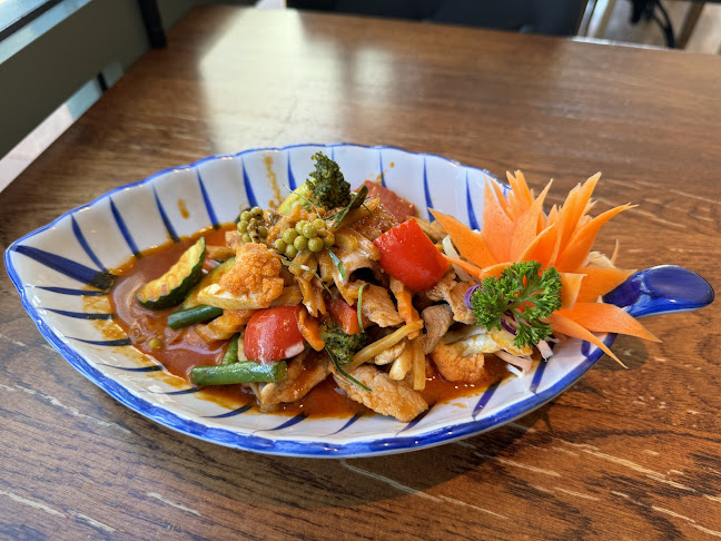 Comentarii opinii despre Khawhom Thai Restaurant