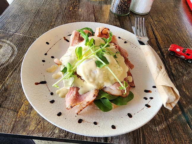 Comments and reviews of Nap Cafe