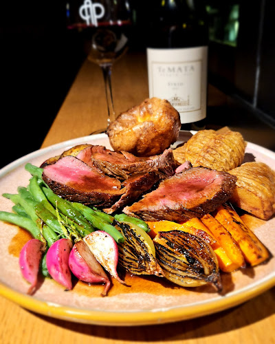 Opinii despre Albert's Post Bar and Eatery în Auckland - Hospitality and gastronomy