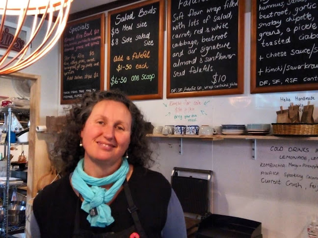 Comments and reviews of Tea and Happiness - 100% Plant based / Vegan Kitchen