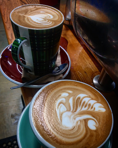 Comentarii opinii despre Logan MacLean Cafe