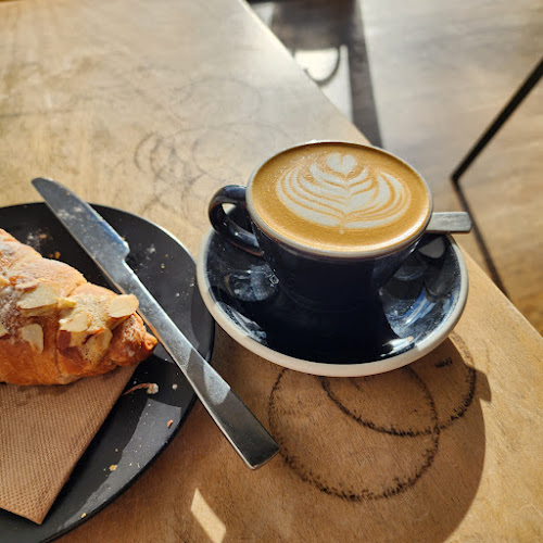 Comentarii opinii despre Sketchbook Coffee