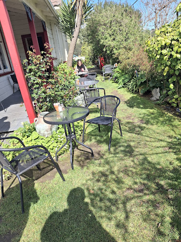 Reviews of Relish Cafe and Catering in Waikanae - Hospitality and gastronomy