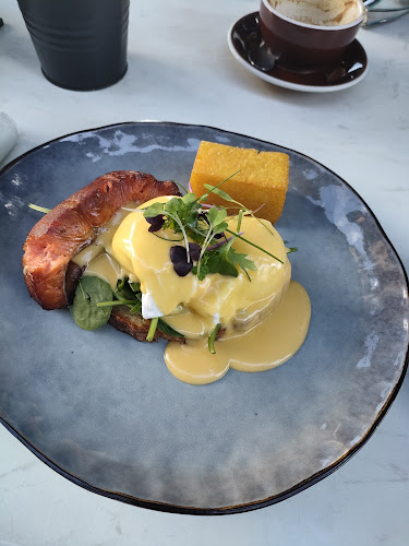 Comentarii opinii despre Alimento Eatery