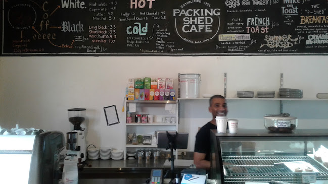 99 Parrs Cross Road, Sunnyvale, Auckland 0612, New Zealand