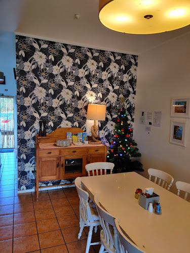 New Day Cafe & Indian Restaurant - Hospitality and gastronomy