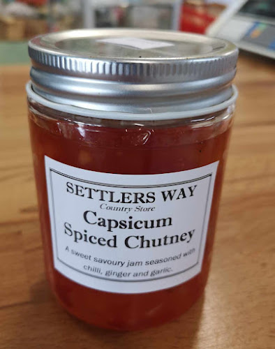 Opinii despre Settlers Way Country Store în Ōkaihau - Hospitality and gastronomy