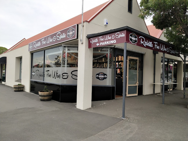 LIQUOR STORE REDCLIFFS - Hospitality and gastronomy