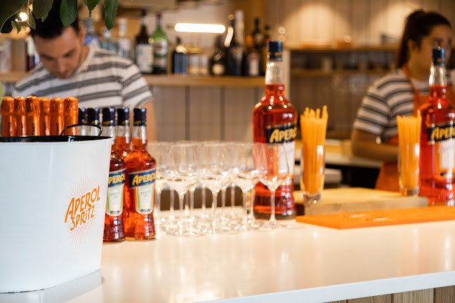 Comentarii opinii despre Earl