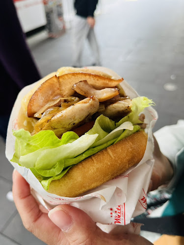 The White Lady - Hospitality and gastronomy