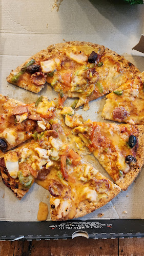 Hell Pizza Kumeu - Kumeū