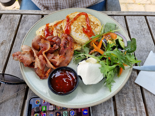 DD's Country Café - Hospitality and gastronomy