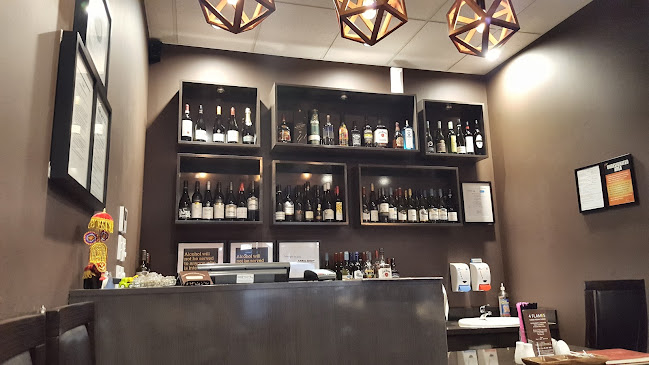 4 Flames Indian Restaurant & Takeaway - Feilding