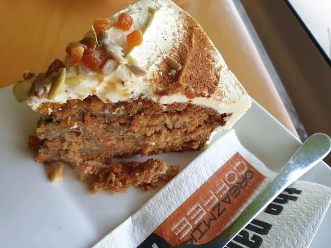 The Naked Baker - Hospitality and gastronomy