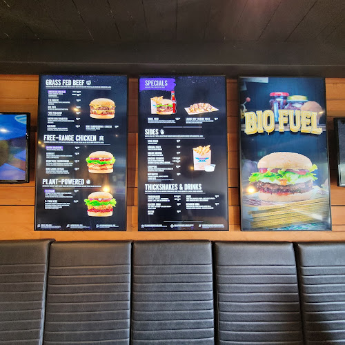 BurgerFuel Pukekohe - Hospitality and gastronomy