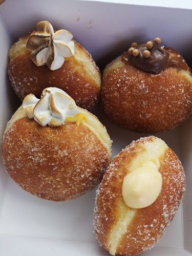 Comentarii opinii despre Grownup Donuts