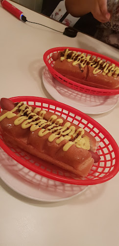 Federal Delicatessen - Hospitality and gastronomy