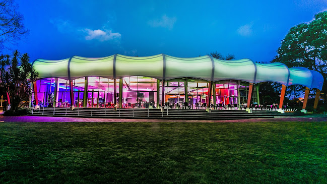 The Verandah Cafe & Function Centre - Hamilton