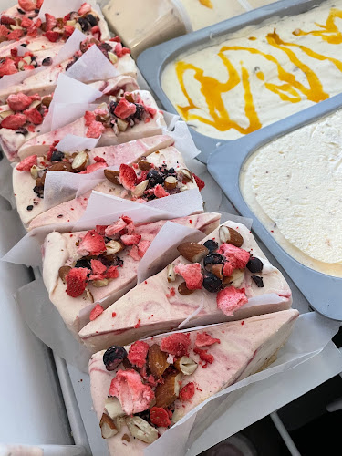 Riverhead Ice Cream - Hospitality and gastronomy