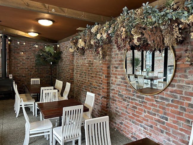 Harlau House Cafe (formerly The Stables) - Fairview