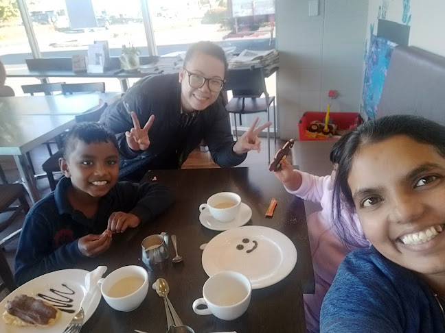 Mealmates Cafe - Hospitality and gastronomy